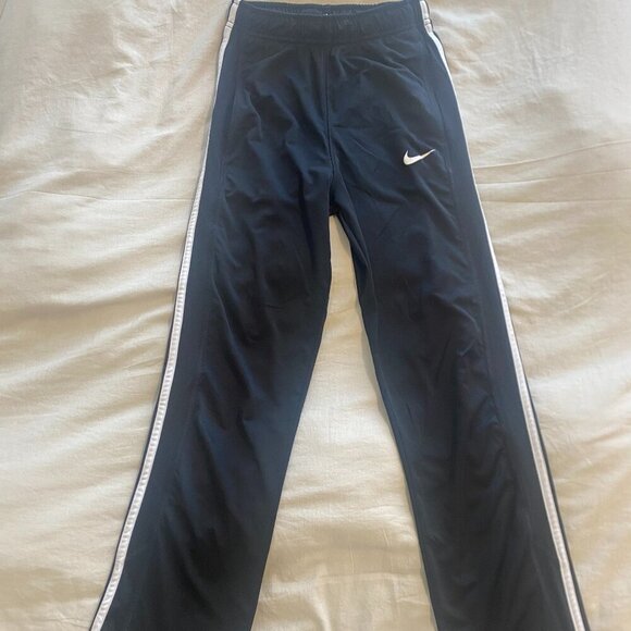 Nike Dry Fit Girls Flare Sporty Joggers Activewear Track Pants Size Large - Picture 1 of 9